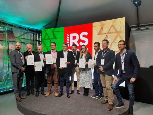 BRDE é signatário de pacto para promover inovação e empreendedorismo na Região Sul