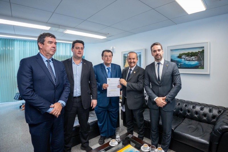 Governadores propõem criação de fundo constitucional para os Estados do Sul na Reforma Tributária