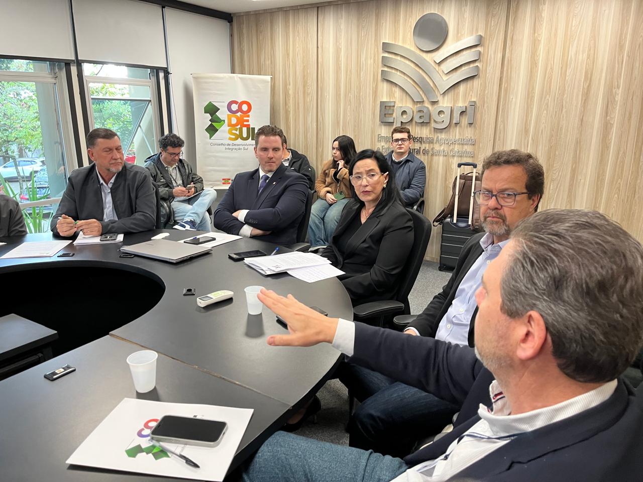 Evento do Codesul destaca atuação integrada dos quatro estados na redução das emissões de gases 