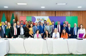 Read more about the article Presidente do Codesul, Eduardo Leite, participa de reunião do Conselho da Federação