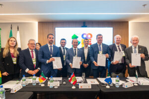 Read more about the article Governadores do Codesul firmam parceria com Banco Mundial para enfrentamento de eventos climáticos extremos